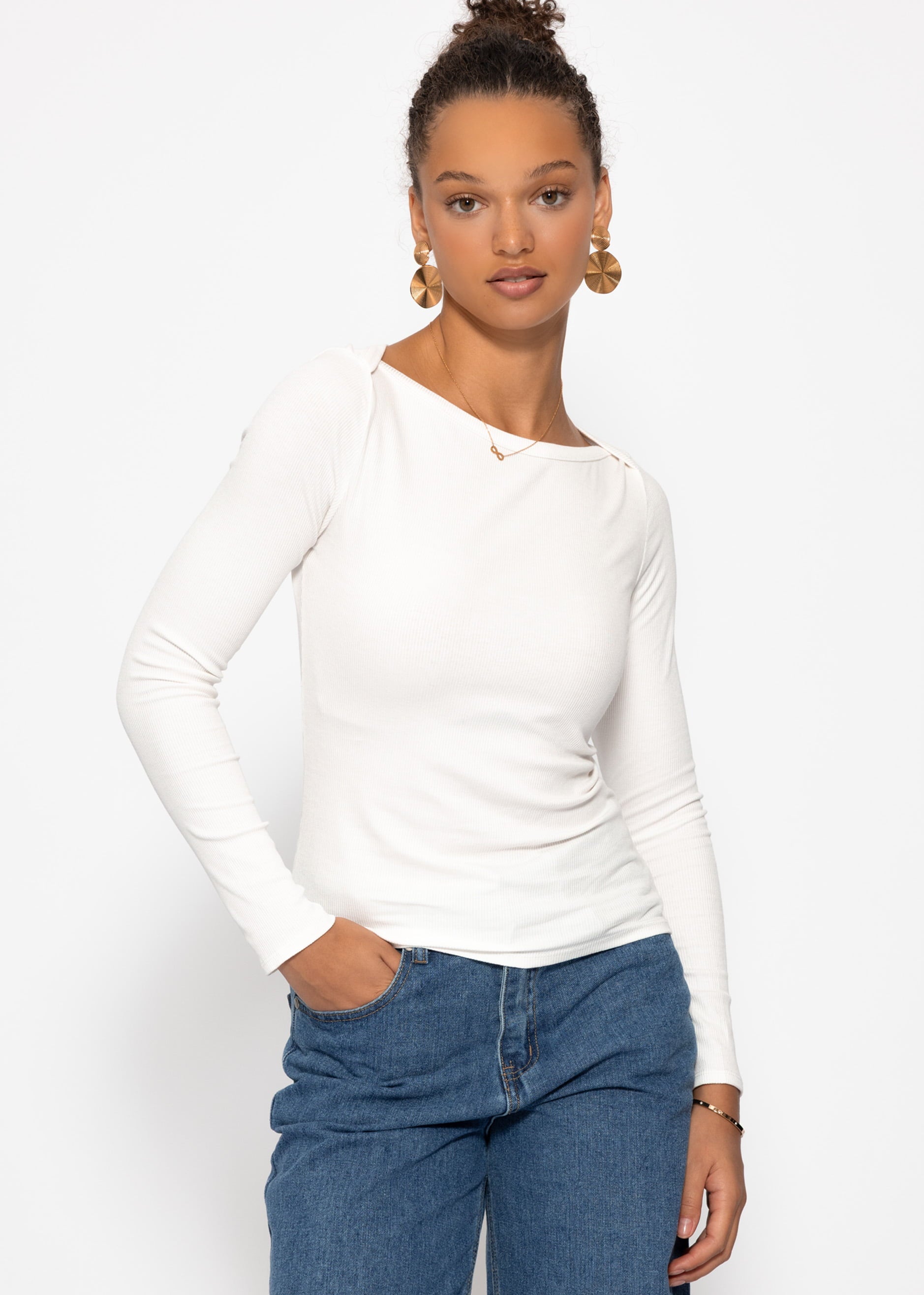 Langarmshirt mit U-Boot Ausschnitt - offwhite – Bekleidung > Langarmshirts | FormaLuxe