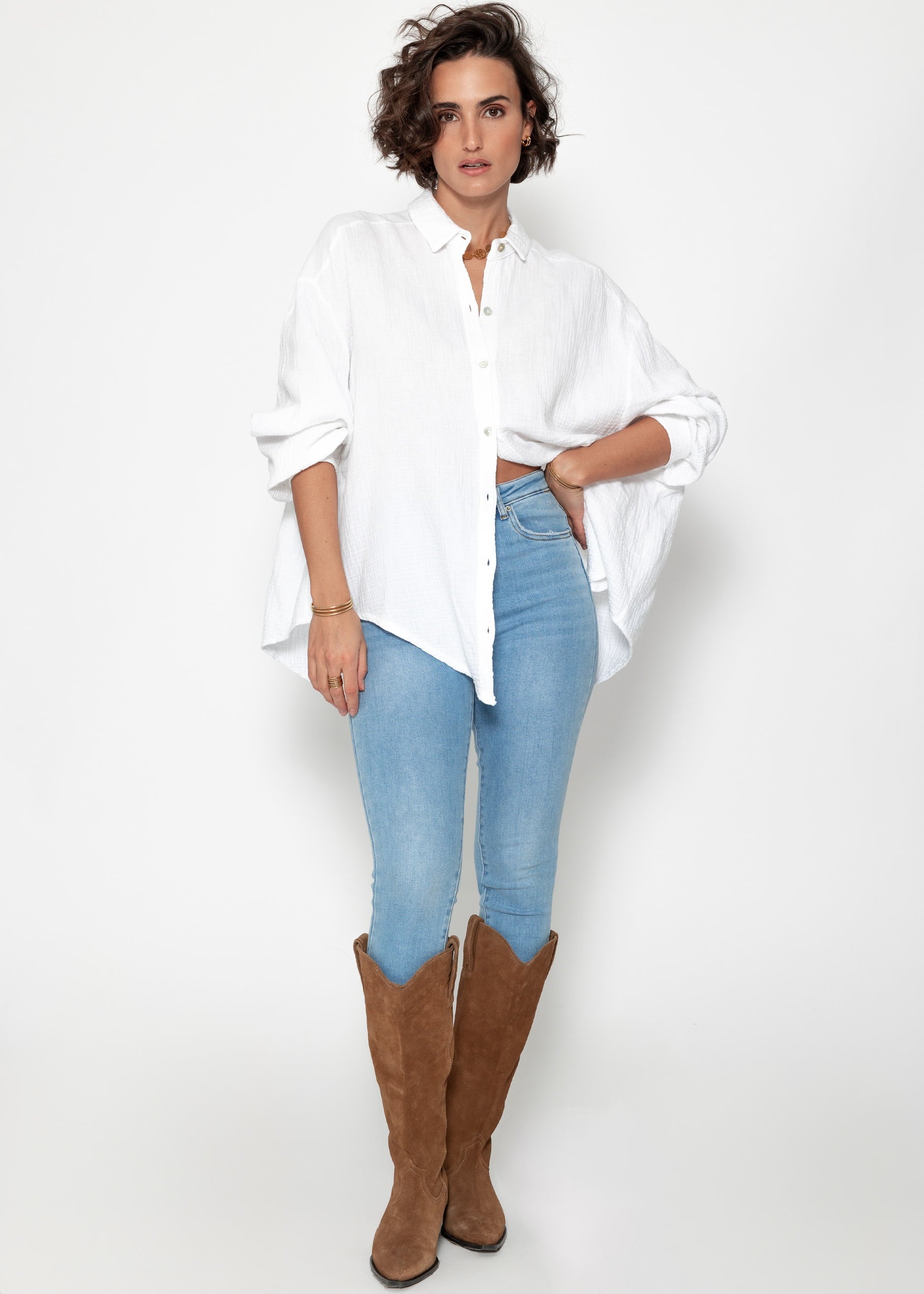 Musselin Bluse oversize, kurz, weiß – Bekleidung > Blusen > Musselin > Oversize | FormaLuxe