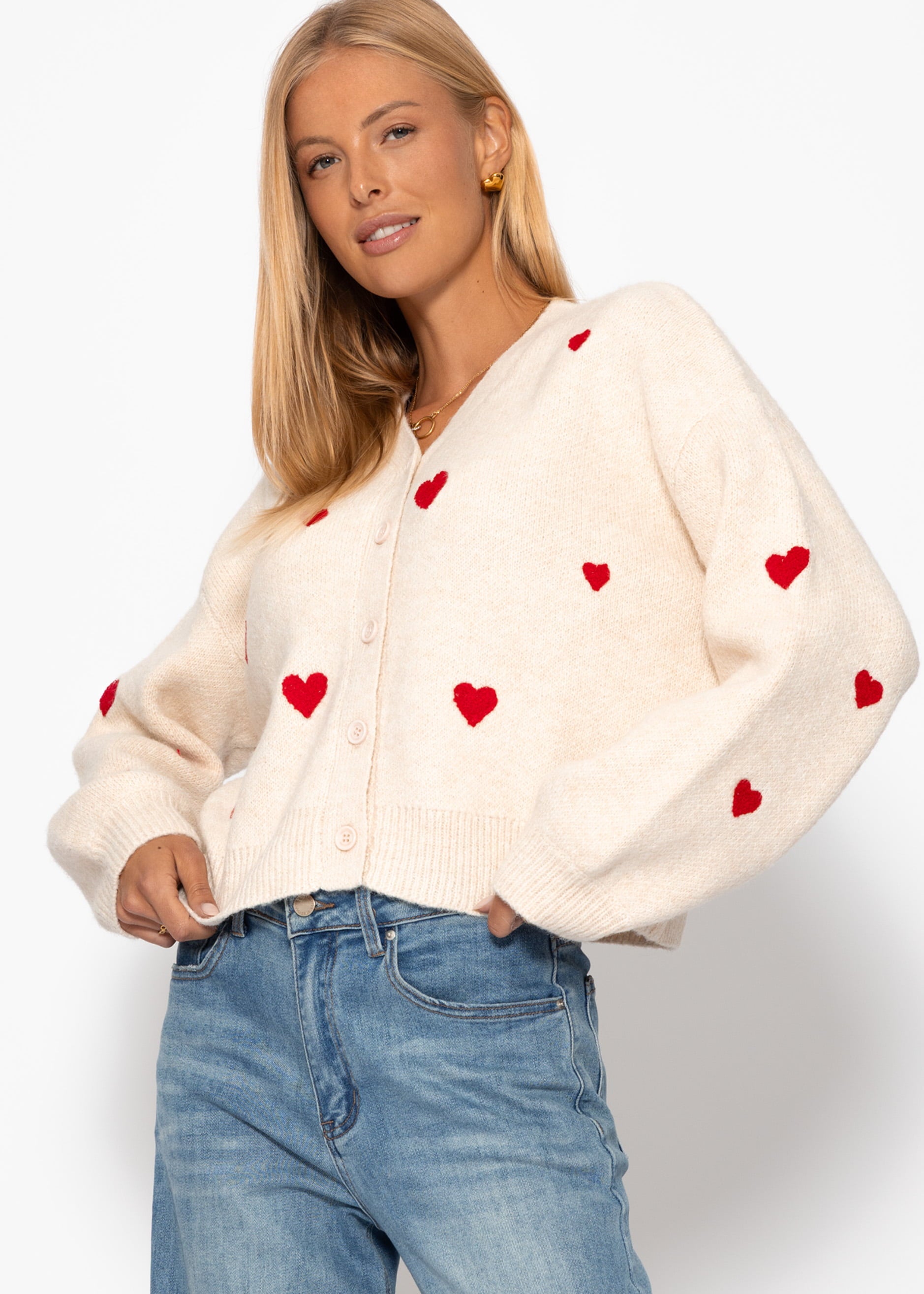 Cardigan mit roten Herzen - offwhite – Bekleidung > Cardigans | FormaLuxe