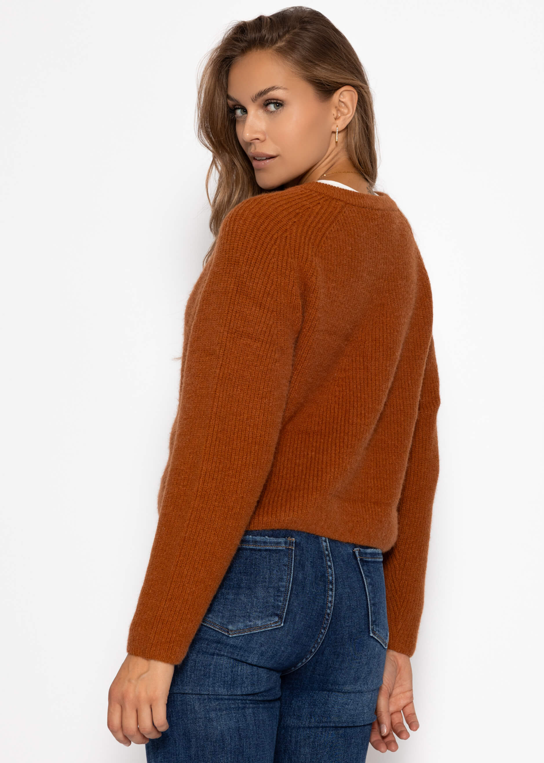 Cardigan mit V-Ausschnitt - braun – Bekleidung > Cardigans | FormaLuxe