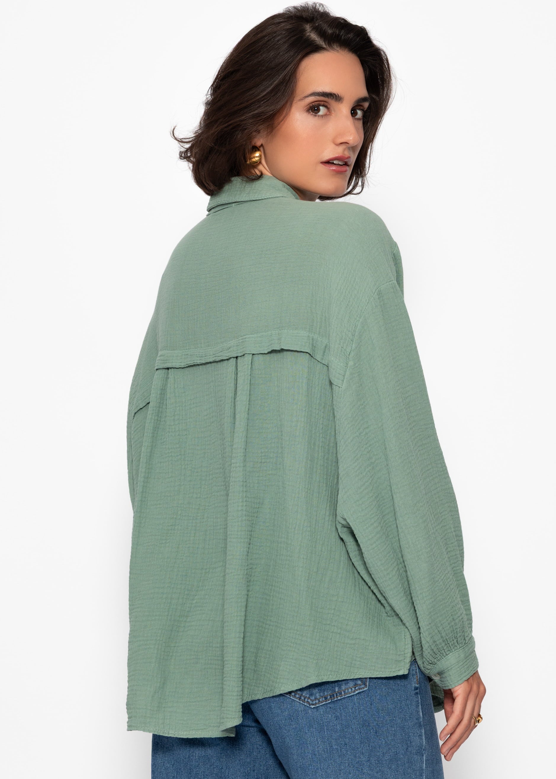 Musselin Bluse oversize, kurz, salbeigrün – Bekleidung > Blusen > Musselin > Oversize | FormaLuxe