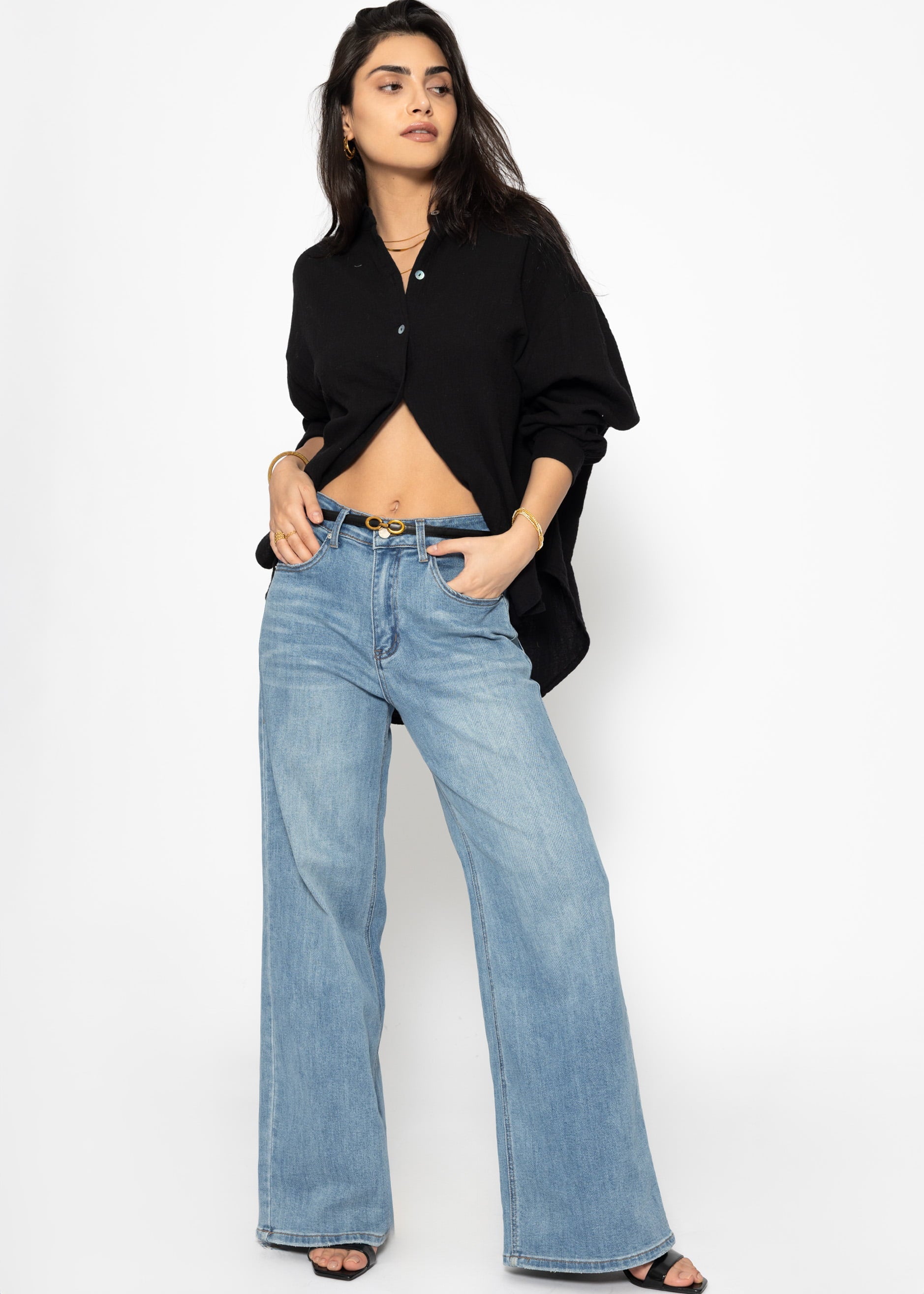 Musselin Bluse oversize, kurz, schwarz – Bekleidung > Blusen > Musselin > Oversize | FormaLuxe