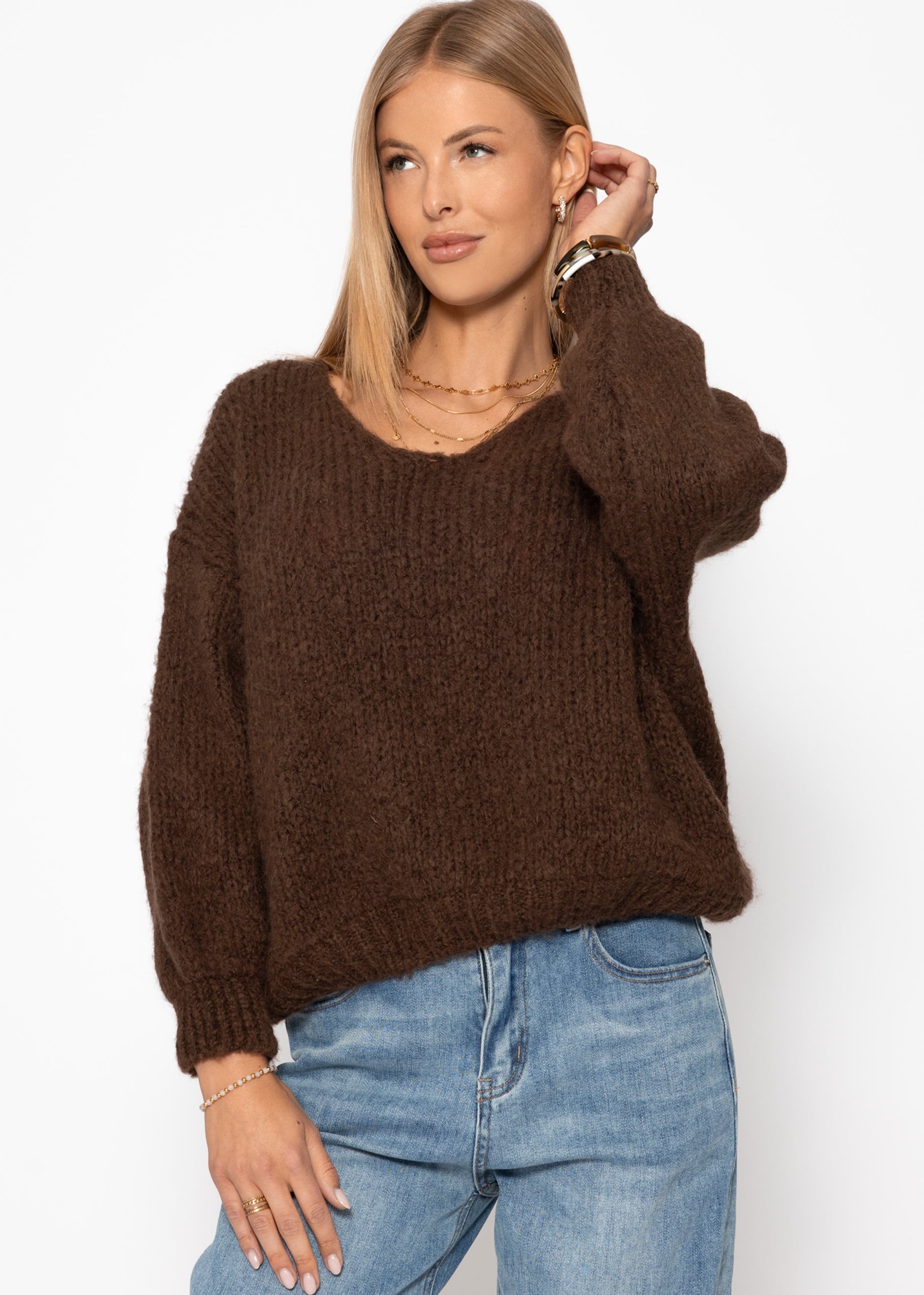 Oversize Pullover mit V-Ausschnitt - braun – Bekleidung > Pullover | FormaLuxe