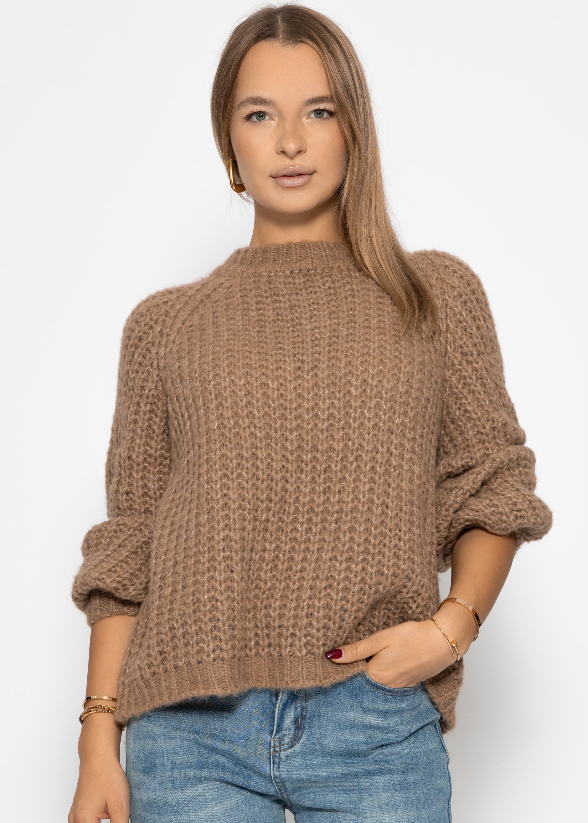 Grobstrickpullover mit Schleifendetail - braun – Bekleidung > Pullover | FormaLuxe
