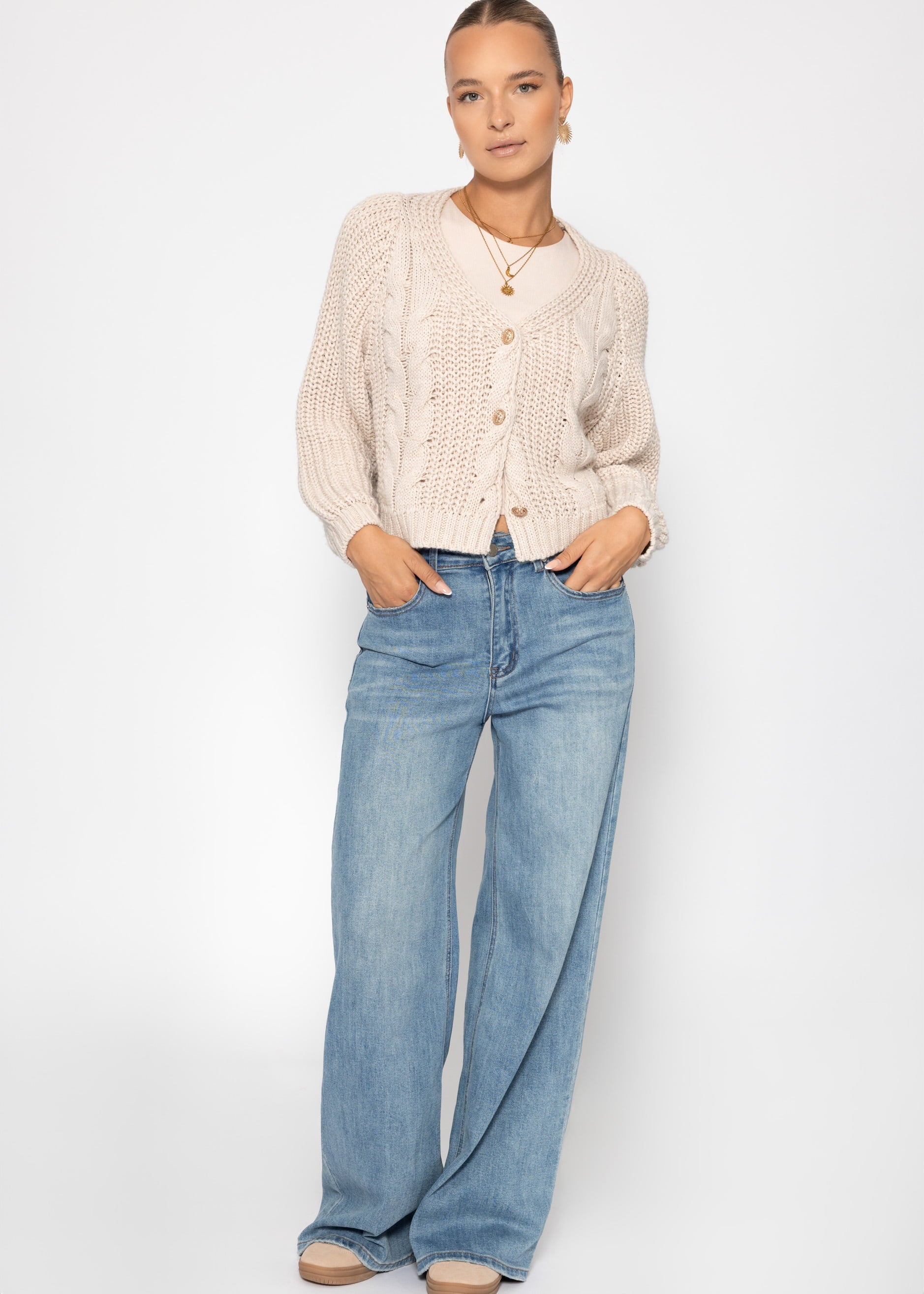 Zopfstrick-Cardigan mit Knopfleiste - beige – Bekleidung > Cardigans | FormaLuxe