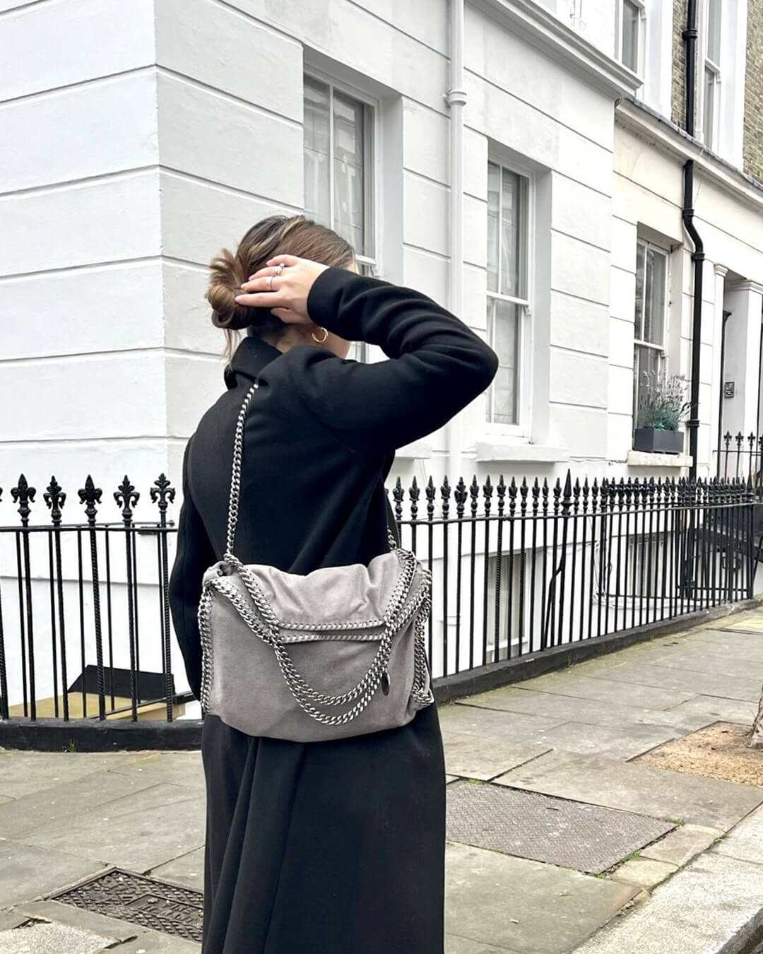 Skyla | Chain Strap Soft Faux Leather Tote Bag Black | FormaLuxe