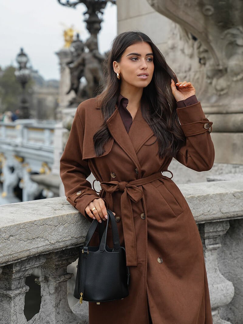 Molly | Long trench-coat en daim ceinturé Brun | FormaLuxe
