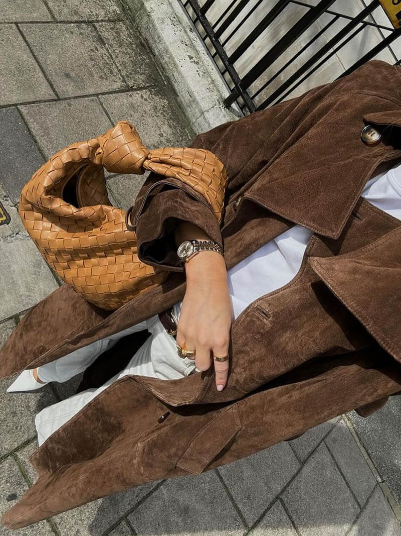 Molly | Long trench-coat en daim ceinturé Brun | FormaLuxe