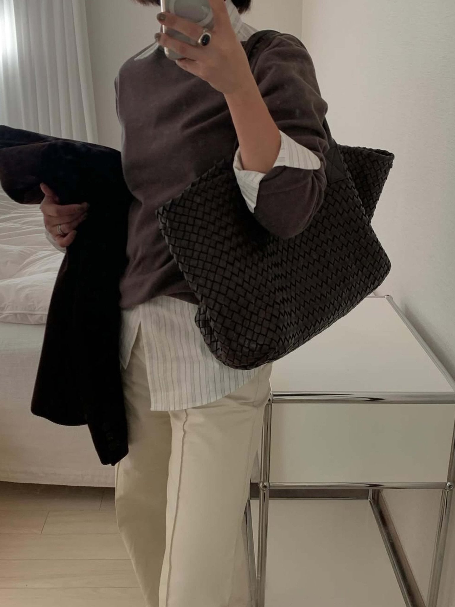 Zarina Woven Bag Black | FormaLuxe