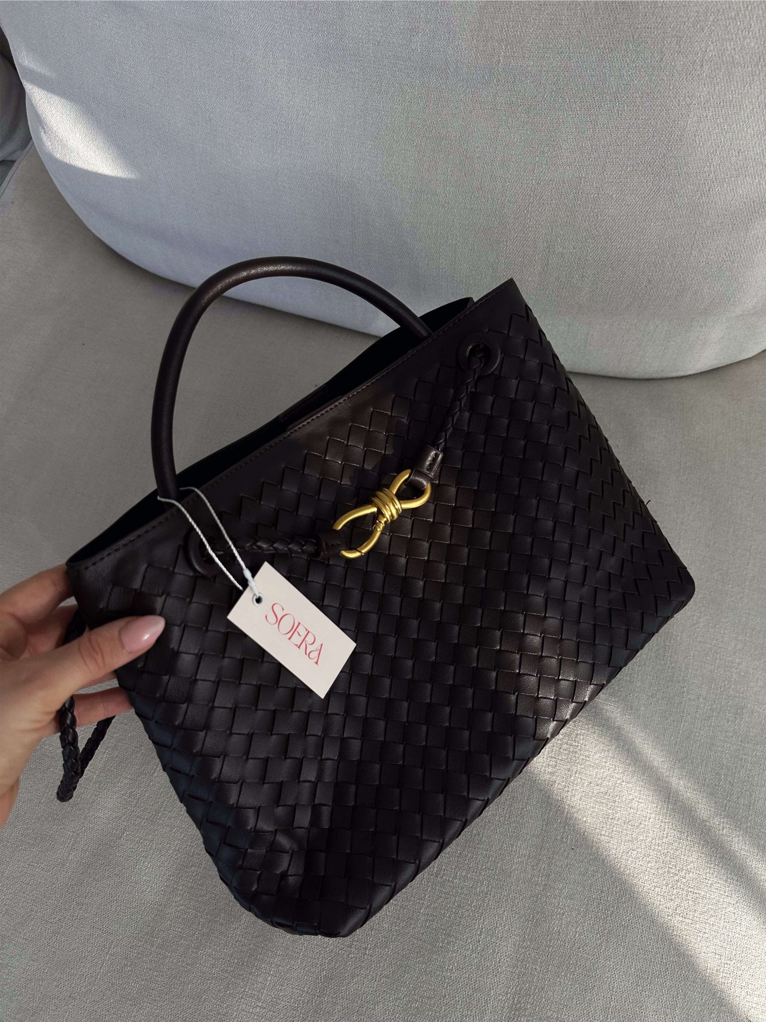 Lucia Woven Bag Black – Handbags | FormaLuxe