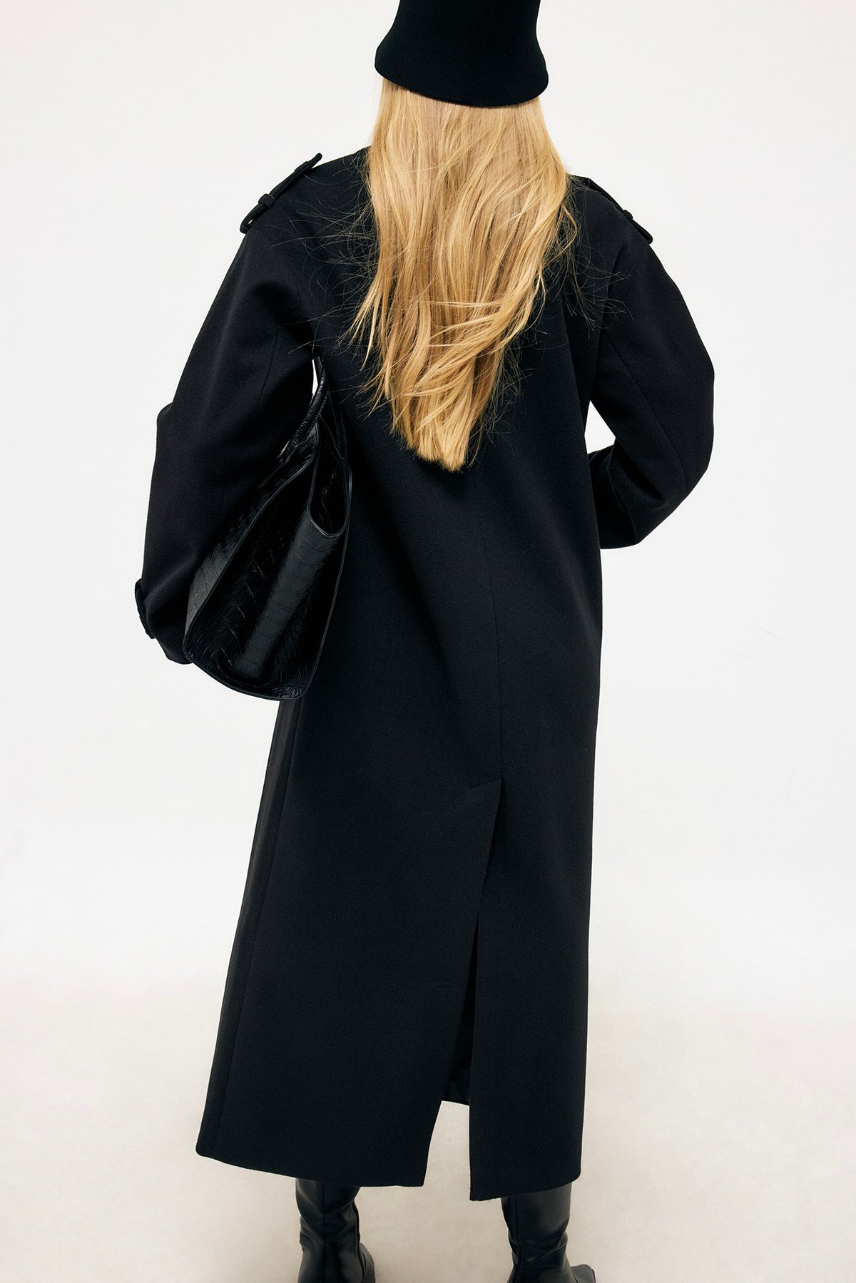 Langer Mantel Damen Frieda in Schwarz – FormaLuxe